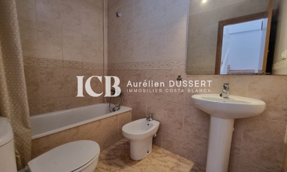 Revente - Maison mitoyenne -
Orihuela Costa - Los Dolses