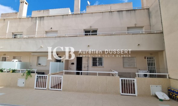 Revente - Maison mitoyenne -
Orihuela Costa - Los Dolses