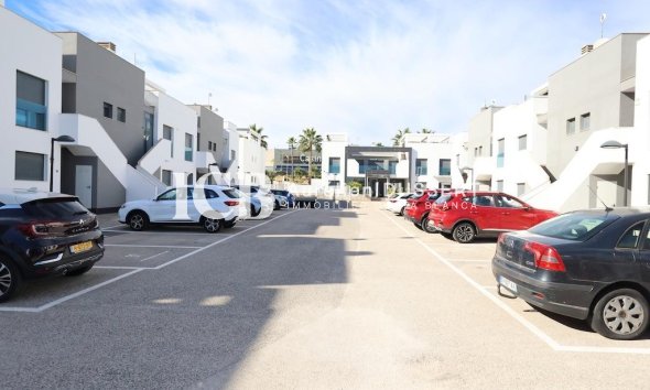 Revente - Appartement -
Orihuela Costa - La Zenia