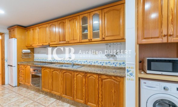 Revente - Appartement -
Torrevieja - Centro