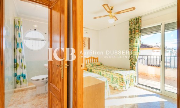 Revente - Maison mitoyenne -
Orihuela Costa - Playa Flamenca