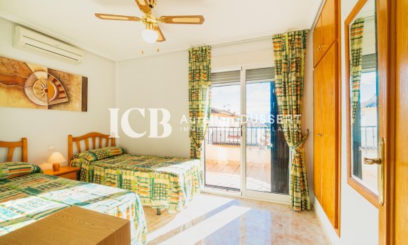 Revente - Maison mitoyenne -
Orihuela Costa - Playa Flamenca