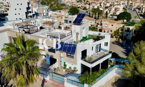 Revente - Maison individuelle -
Orihuela Costa - Villamartín