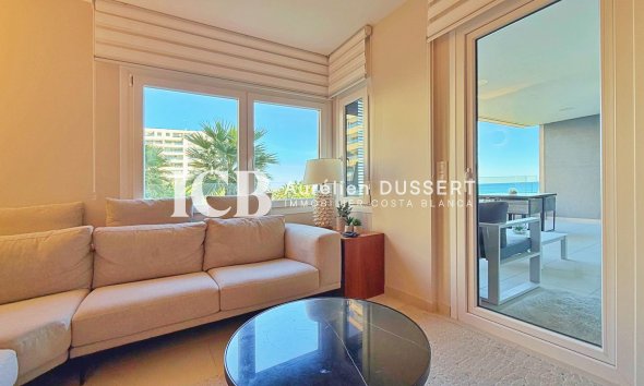 Revente - Appartement -
Punta Prima - Torrevieja