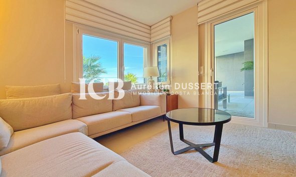 Revente - Appartement -
Punta Prima - Torrevieja