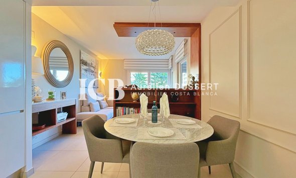 Revente - Appartement -
Punta Prima - Torrevieja