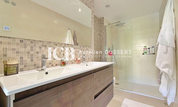 Revente - Appartement -
Punta Prima - Torrevieja