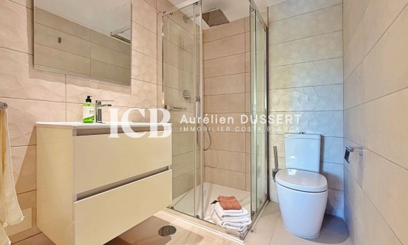 Revente - Appartement -
Punta Prima - Torrevieja