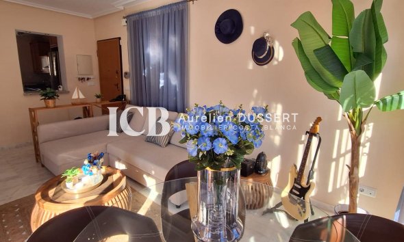 Reventa - Adosado -
San Miguel de Salinas