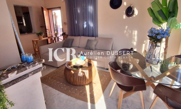 Reventa - Adosado -
San Miguel de Salinas