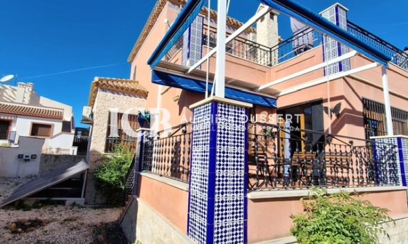 Reventa - Adosado -
San Miguel de Salinas