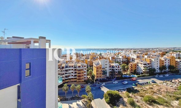 Revente - Appartement -
Punta Prima - Torrevieja