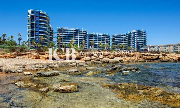 Revente - Appartement -
Punta Prima - Torrevieja