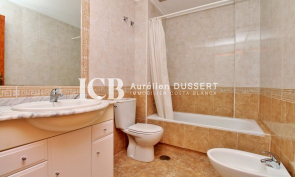 Revente - Appartement -
Orihuela Costa - Cabo Roig