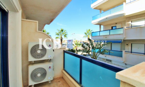 Revente - Appartement -
Orihuela Costa - Cabo Roig