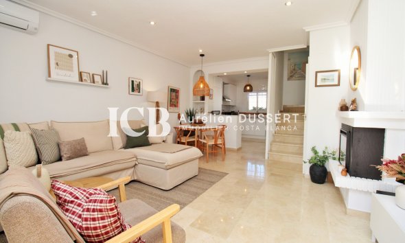 Revente - Maison mitoyenne -
Orihuela Costa - Villamartín