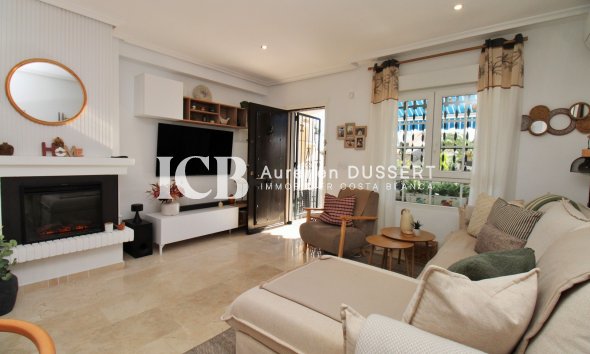 Revente - Maison mitoyenne -
Orihuela Costa - Villamartín