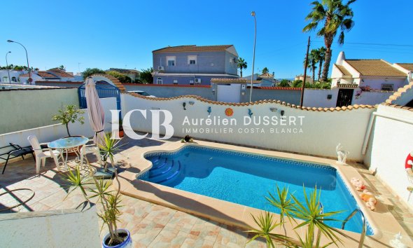 Revente - Maison individuelle -
Torrevieja - El chaparral