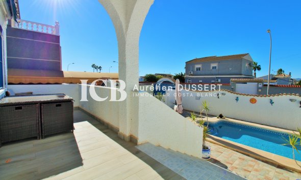 Revente - Maison individuelle -
Torrevieja - El chaparral