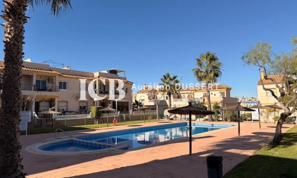 Revente - Appartement -
Orihuela Costa - Las Filipinas