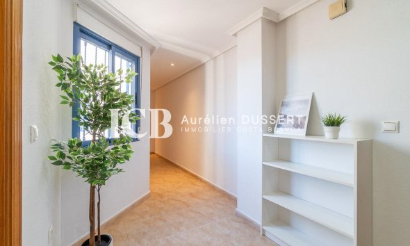 Revente - Appartement -
Torrevieja - Centro