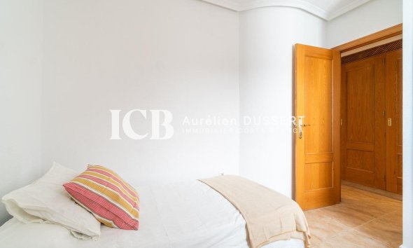 Revente - Appartement -
Torrevieja - Centro