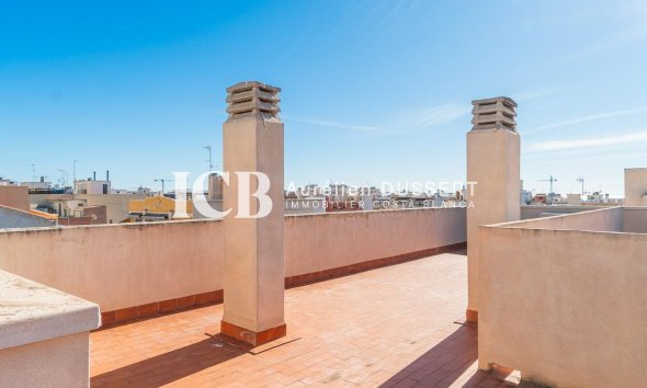 Revente - Appartement -
Torrevieja - Centro