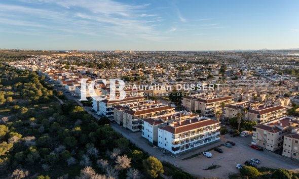 Revente - Appartement -
Torrevieja - La siesta