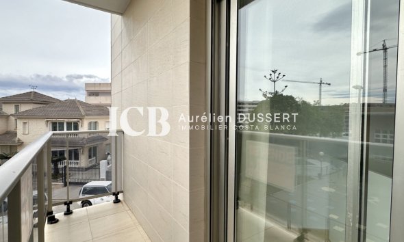 Revente - Appartement -
San Miguel de Salinas - Centro