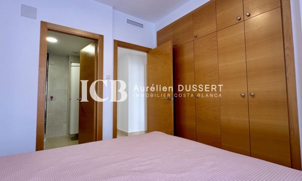 Revente - Appartement -
San Miguel de Salinas - Centro