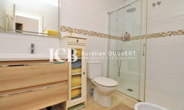 Revente - Appartement -
Orihuela Costa - Villamartín