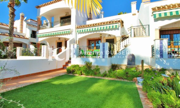 Revente - Appartement -
Orihuela Costa - Villamartín