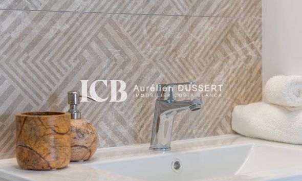 Revente - Appartement -
San Miguel de Salinas