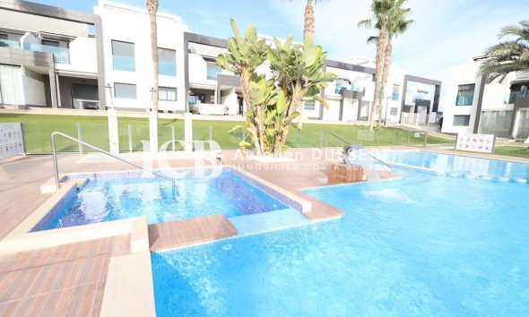Revente - Appartement -
Orihuela Costa - La Zenia