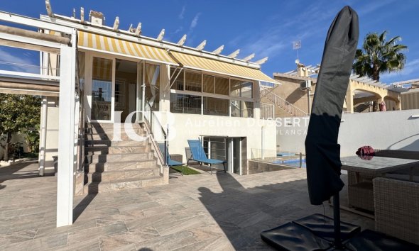 Revente - Maison individuelle -
Orihuela Costa - Los Dolses