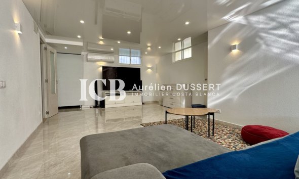 Revente - Maison individuelle -
Orihuela Costa - Los Dolses