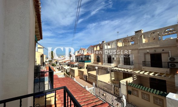 Revente - Maison mitoyenne -
Torrevieja - El chaparral