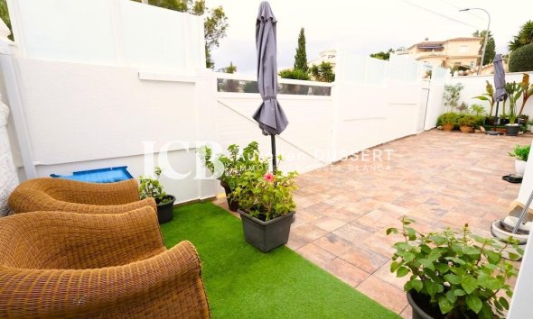 Revente - Maison individuelle -
San Miguel de Salinas - El Galan