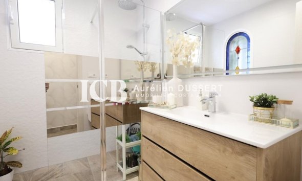 Revente - Maison individuelle -
San Miguel de Salinas - El Galan