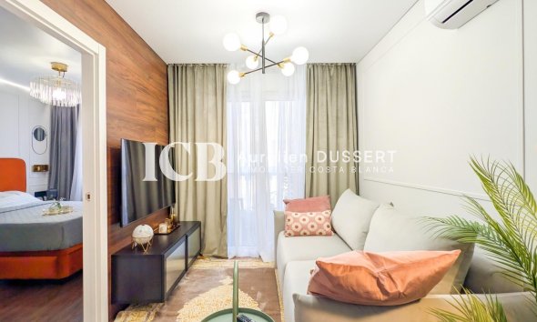 Revente - Appartement -
Torrevieja - Centro