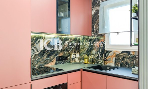 Revente - Appartement -
Torrevieja - Centro