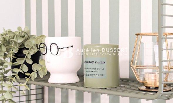 Revente - Appartement -
Torrevieja - Centro