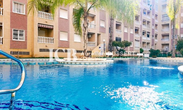 Revente - Appartement -
Torrevieja - Centro