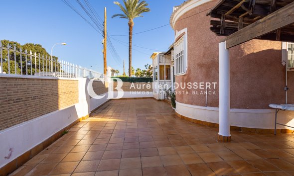 Revente - Maison individuelle -
Torrevieja - Urbanización San Luis