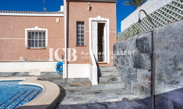 Revente - Maison individuelle -
Torrevieja - Urbanización San Luis