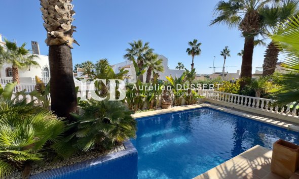 Revente - Maison individuelle -
Orihuela Costa - Los Dolses