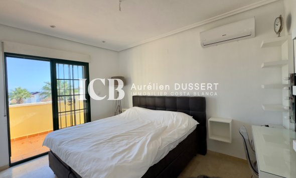 Revente - Maison individuelle -
Orihuela Costa - Los Dolses