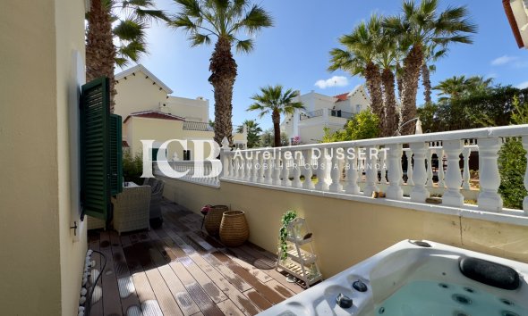 Revente - Maison individuelle -
Orihuela Costa - Los Dolses