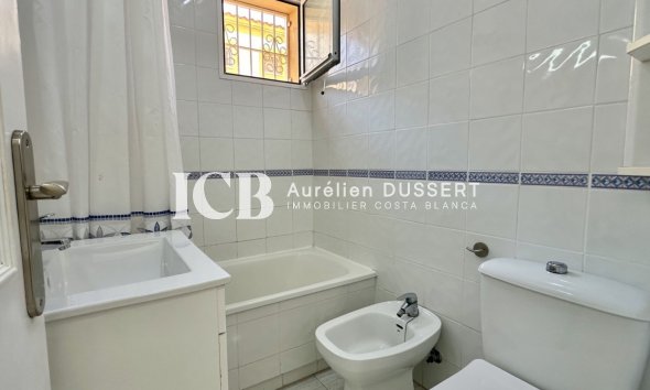 Revente - Appartement -
Orihuela Costa - Playa Flamenca