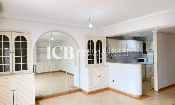 Revente - Appartement -
Torrevieja - Playa de los locos